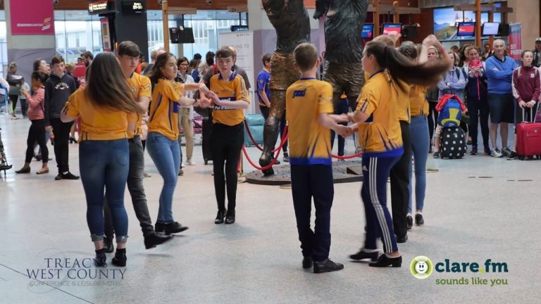 Clare FM Organise Shannon Airport Flashmob To Promote Upcoming Fleadh