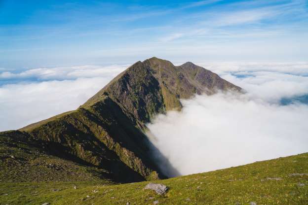 Man Who Died Climbing Carrauntoohil Named As Clonlara Resident