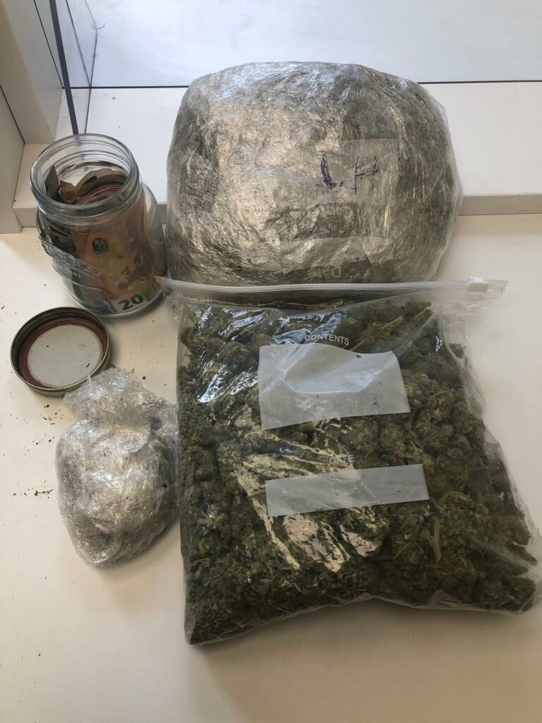 Man Arrested After €10,000 Worth of Suspected Cannabis Seized In Scarriff