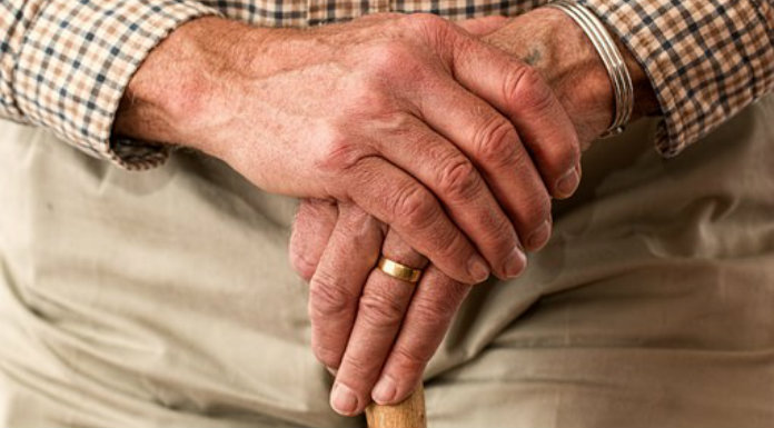 Call For People To Check In On Elderly Isolated Neighbours