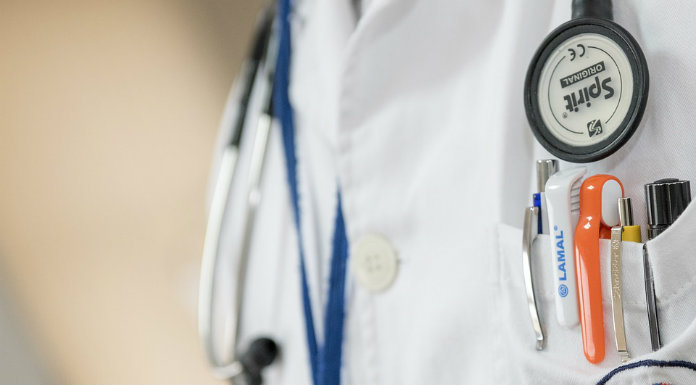 Clare Councillor Calls For €500 Bonus For Every Healthcare Worker